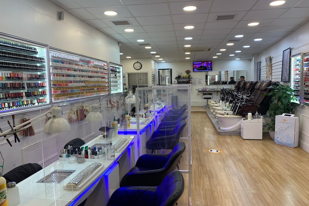 JJ Nails & Beauty, Bromley Shopping District, London