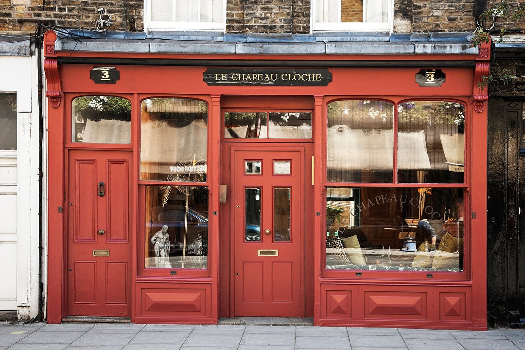 Le Chapeau Cloche, Islington, London