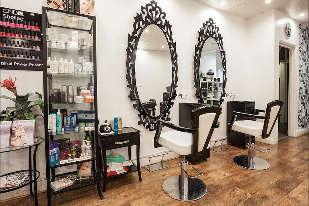 Paulina Hairdressing, Lewisham, London