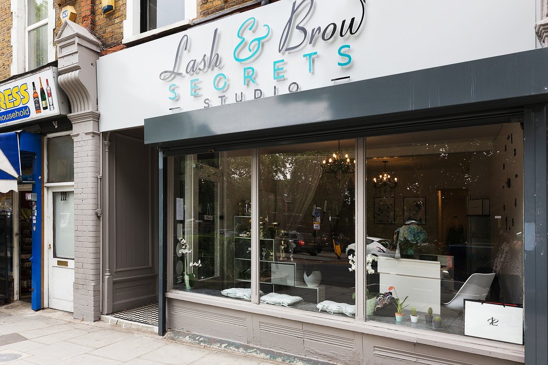 AK Nails, Hornsey, London