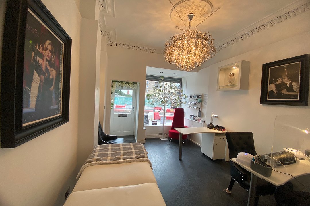 Glam Nail Bar Nail Salon in Leith, Edinburgh Treatwell