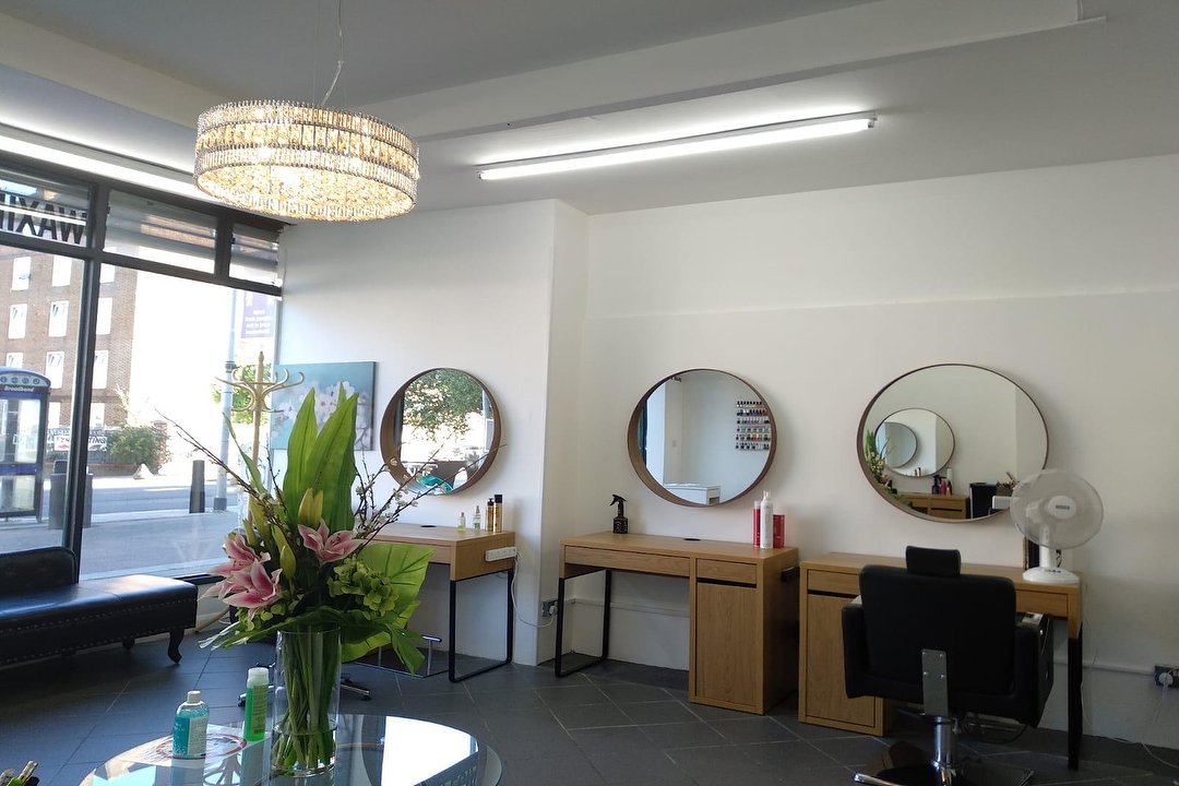 Studio R Hair & Beauty Salon, Clapham, London