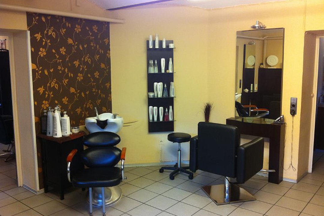 Salon HaarStark, Innenstadt, Lünen