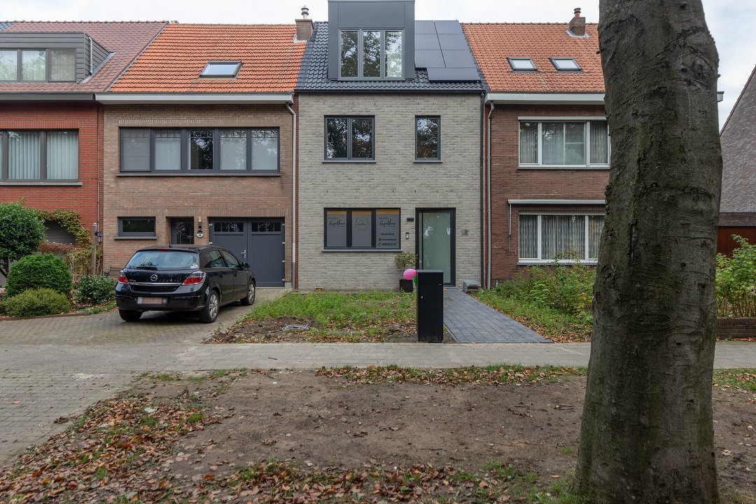 Exzellence, Schoten, Province d'Anvers
