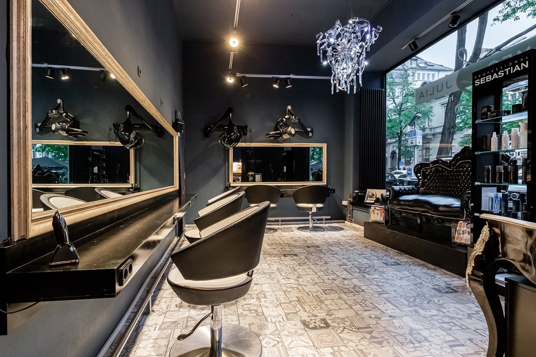 Romeo & Julia Hair & Nails, Schweizer Straße, Frankfurt am Main