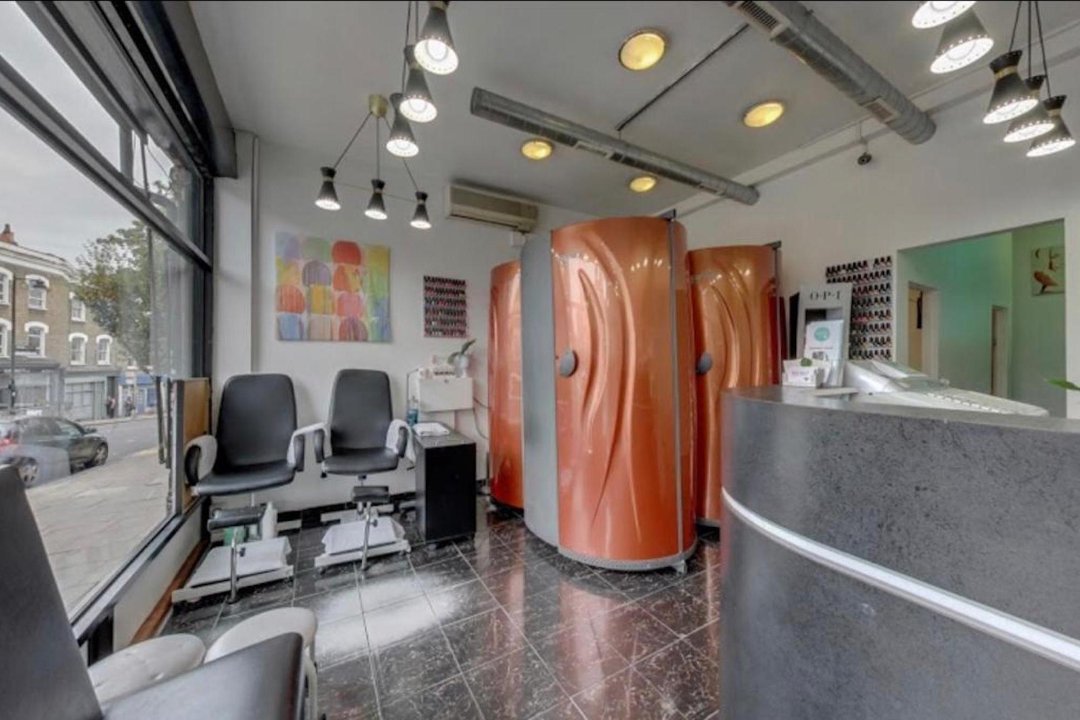 Instinct Tanning & Beauty, Highbury, London