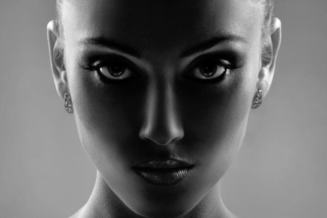 Sara Woolhead Permanent Cosmetics and Medical Tattooing, Oxford Street, London