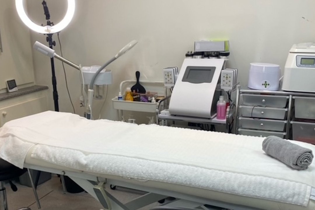 Nadirah London Clinic, St Johns Wood, London