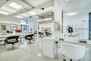 Hair & Beauty Lounge Regensdorf