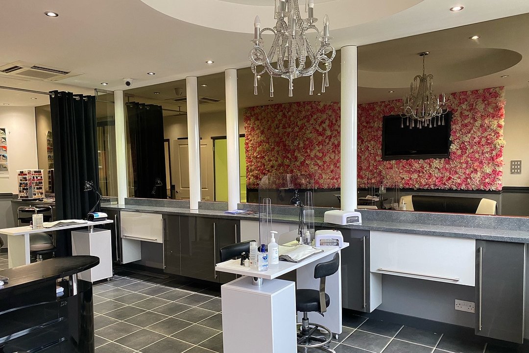 Aqua Gem, Rochester, Kent