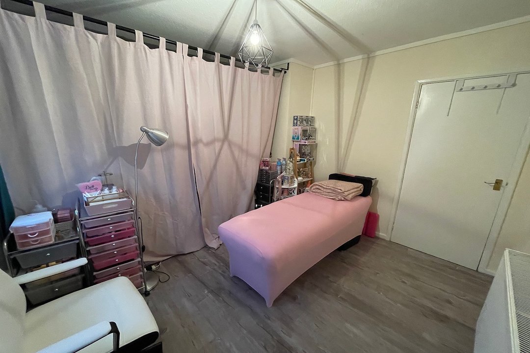 Uzuri by Joy, Walsall, West Midlands County