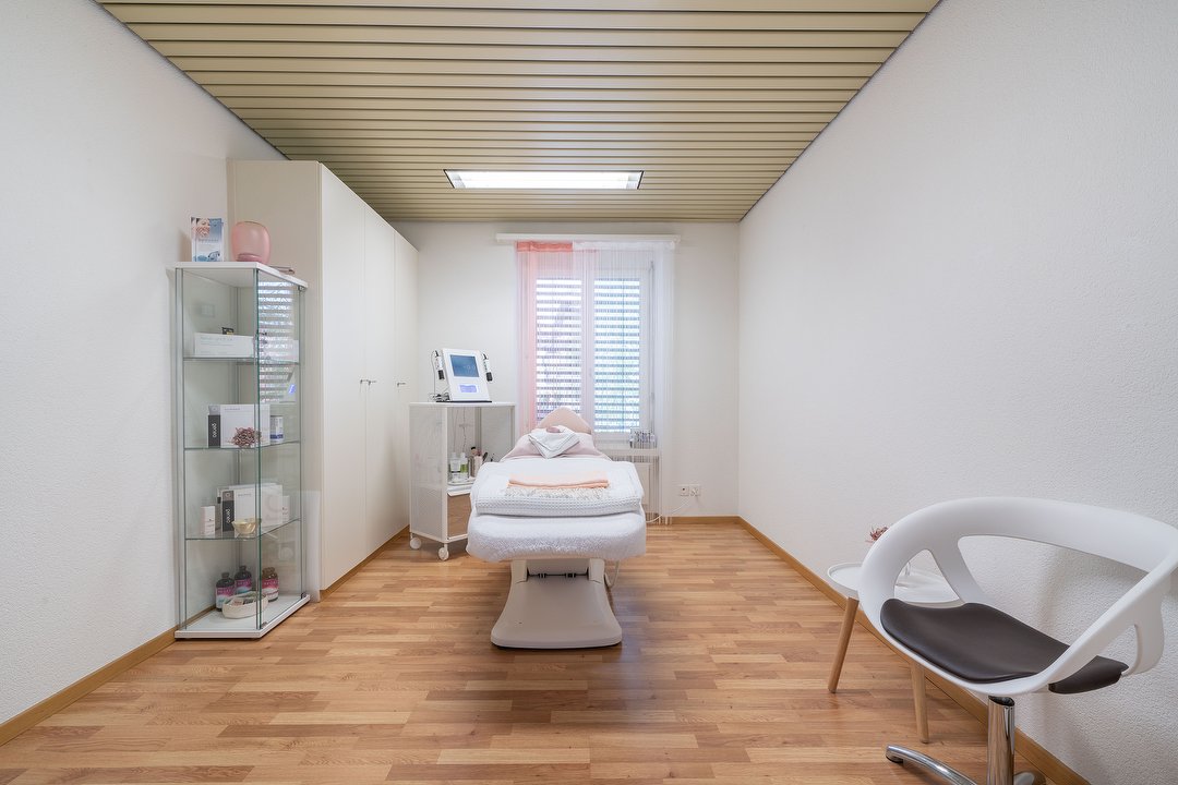 Timeless Cosmetic by Elena Reimann, Englischviertelstrasse, Zürich