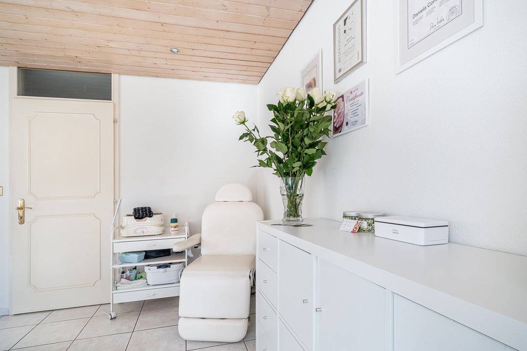 Beautiful Nails Adliswil, Adliswil