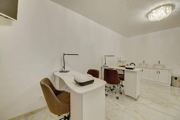 Nails Clinic, Karoliniškes, Vilnius