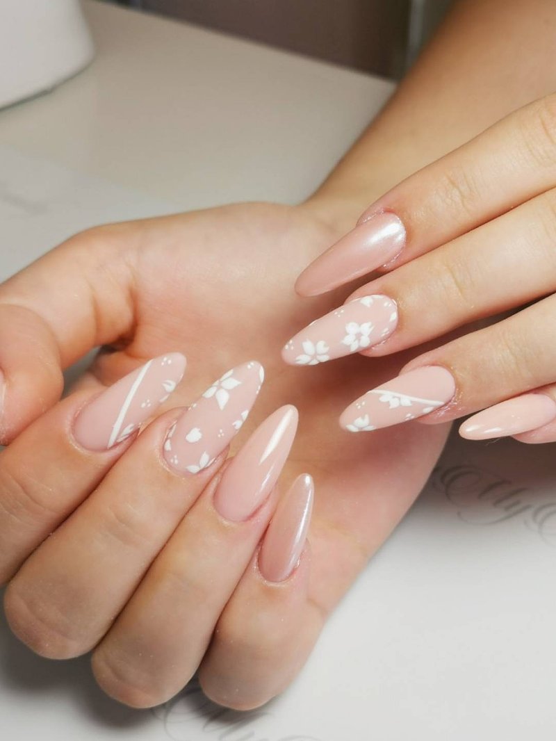 Mymy Beauty | Nagelstudio in Ulm - Treatwell