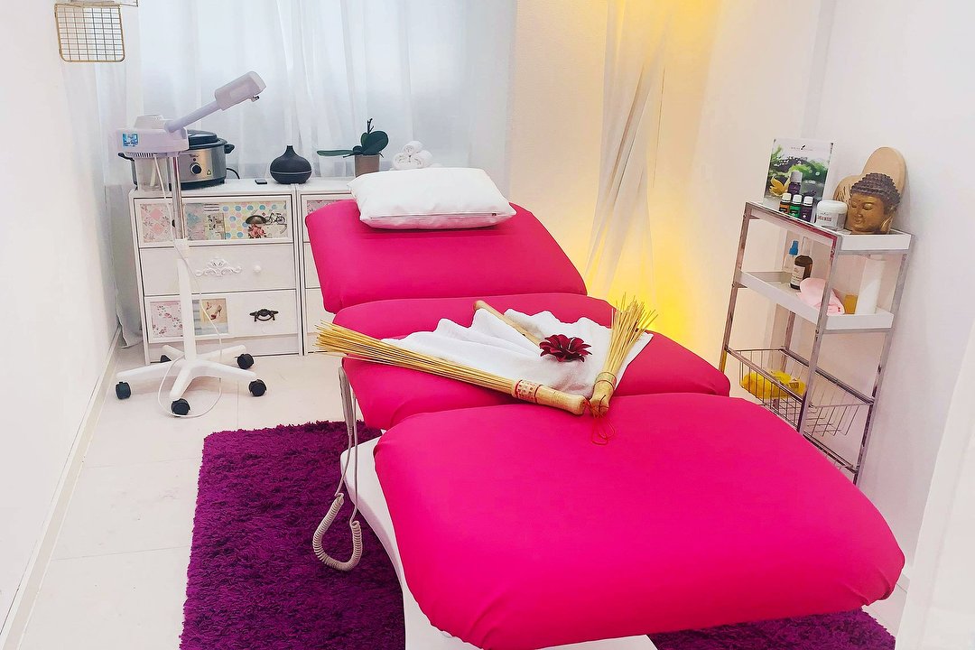 Ozybeautyque, Opfikon