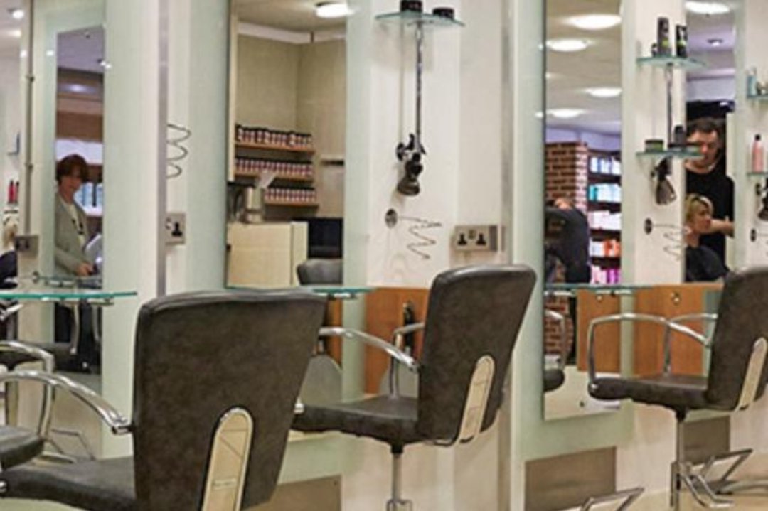 HQ Hair Salon, Chichester