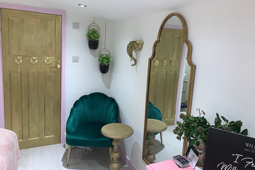 Ja Radiance, Arnold, Nottinghamshire