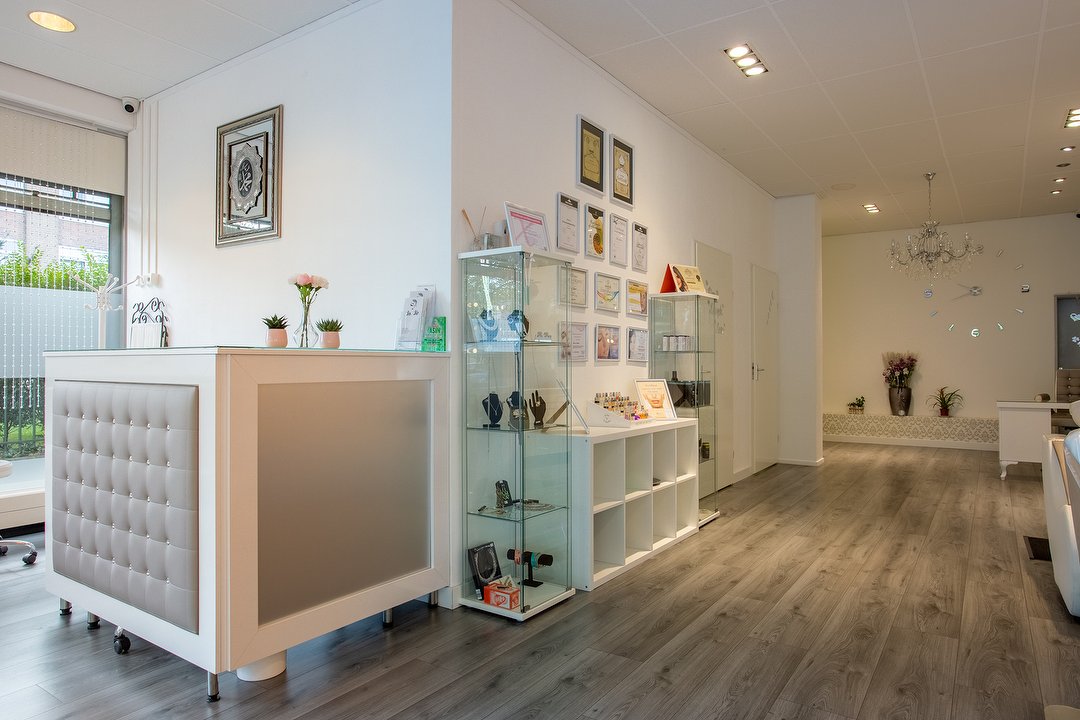 Visagie by Hatice (in Beauty Center La Liz ), Pendrecht, Rotterdam