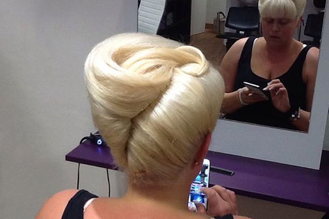UD Hair & Beauty Lounge, Watford, Hertfordshire