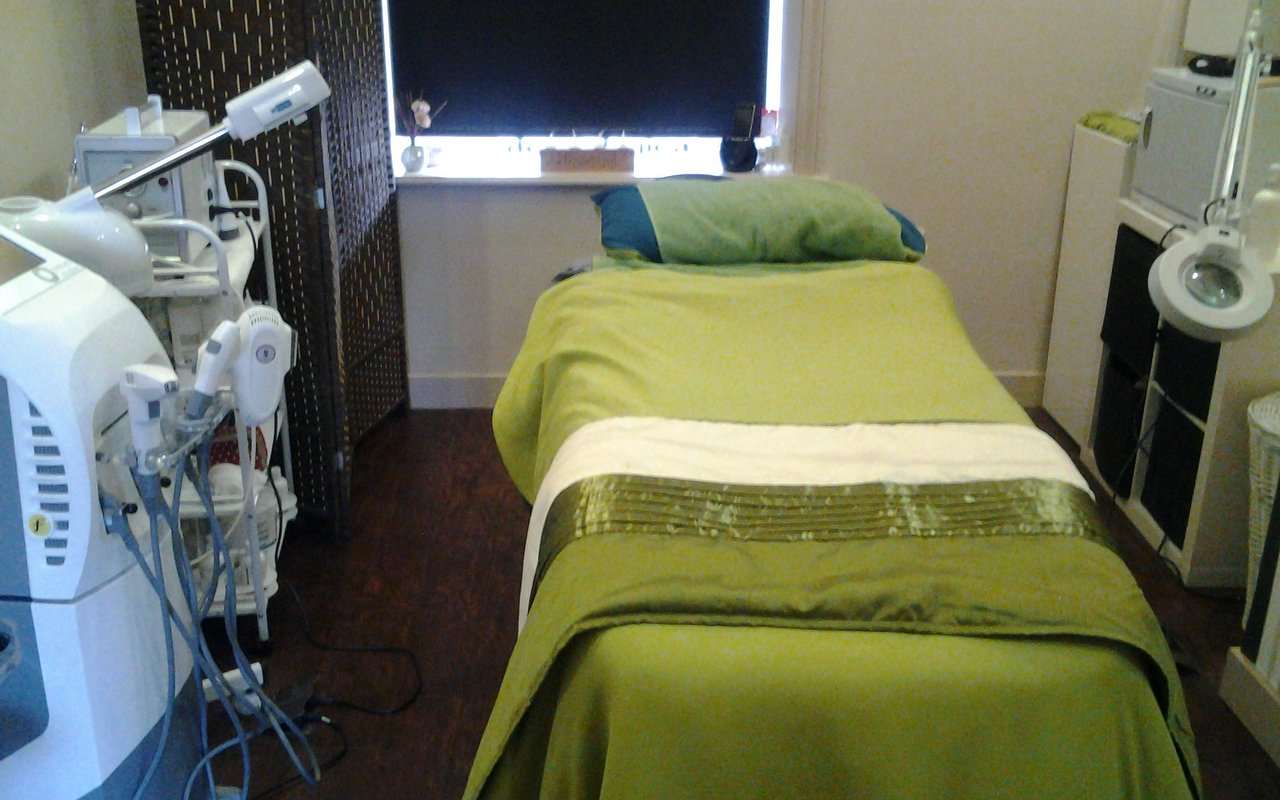 Deep tissue massages near Huddersfield, Kirklees Treatwell