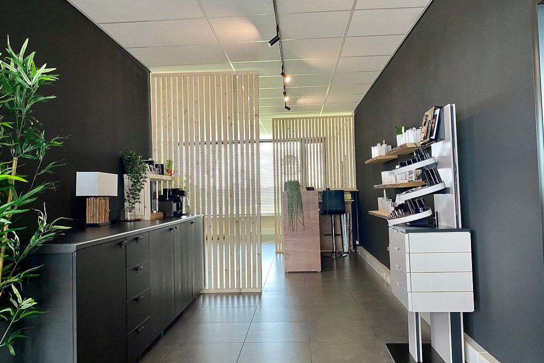 Beautysalon F, Groningen
