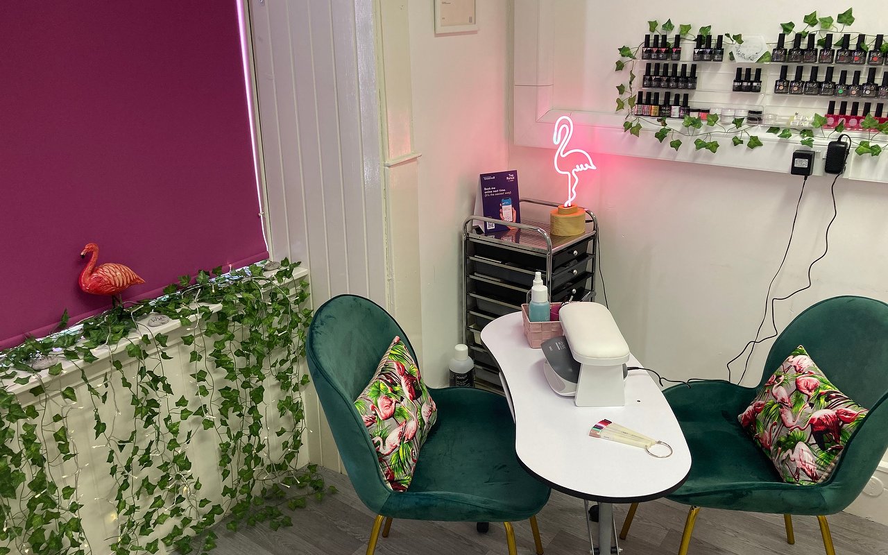 Top 20 places for Ladies' Waxing in Central Glasgow, Glasgow Treatwell