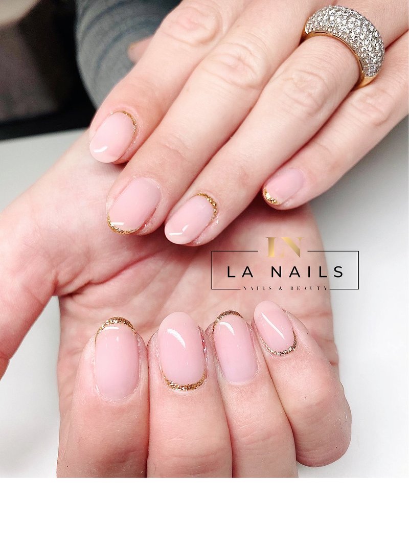 LA Nails - The Little Nail Salon | Nagelstudio in Deutz, Köln - Treatwell