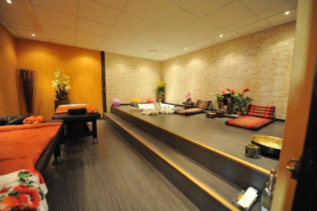 Absolute Tara Thai Massage & Spa-Fulda, Fulda, Hessen