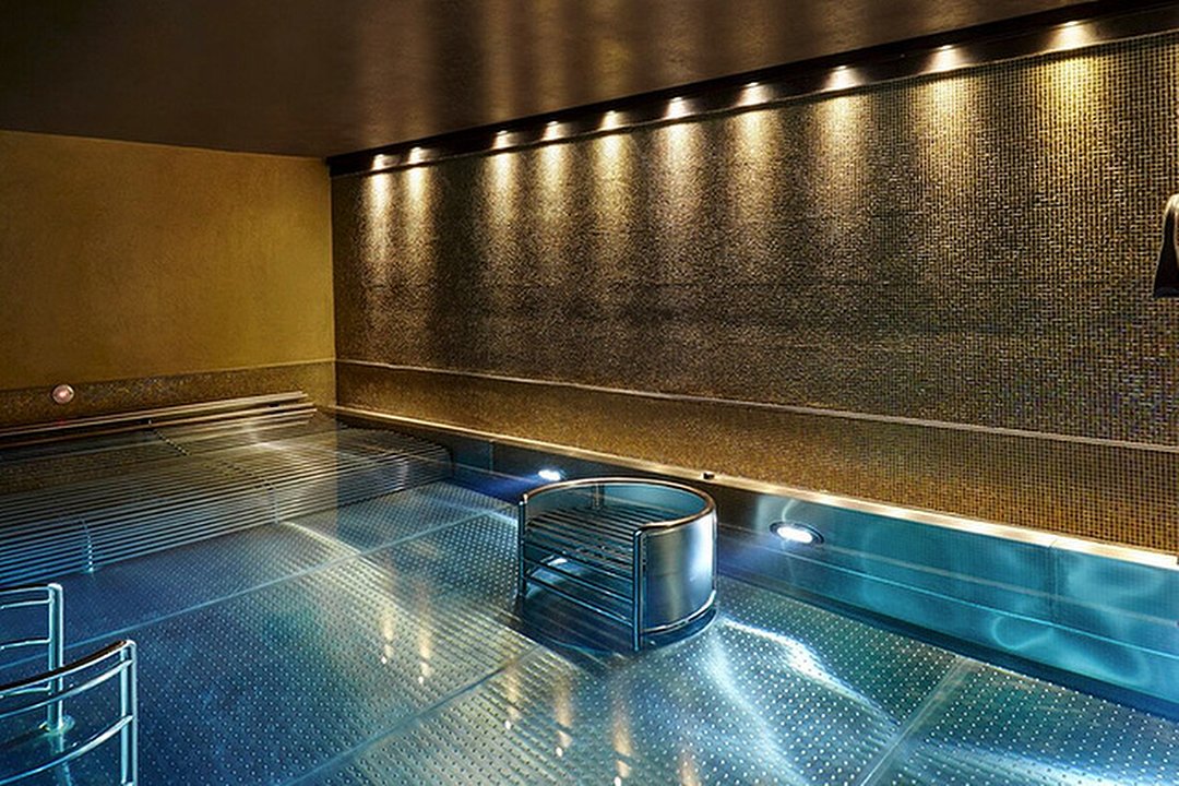 Spa Verta at Crowne Plaza London, Battersea, London