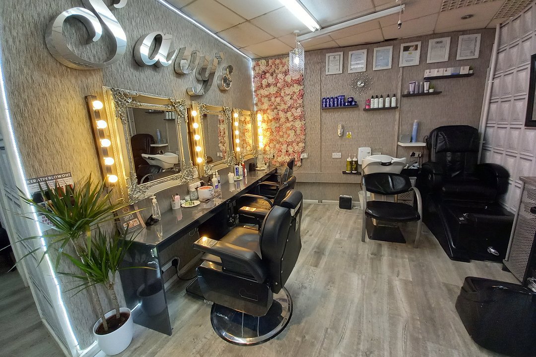 Savys Beauty Salon, Hayes Town, London