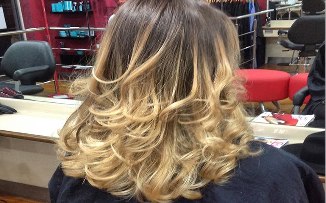 Ladies Half Head Highlights In Bournemouth Dorset Treatwell