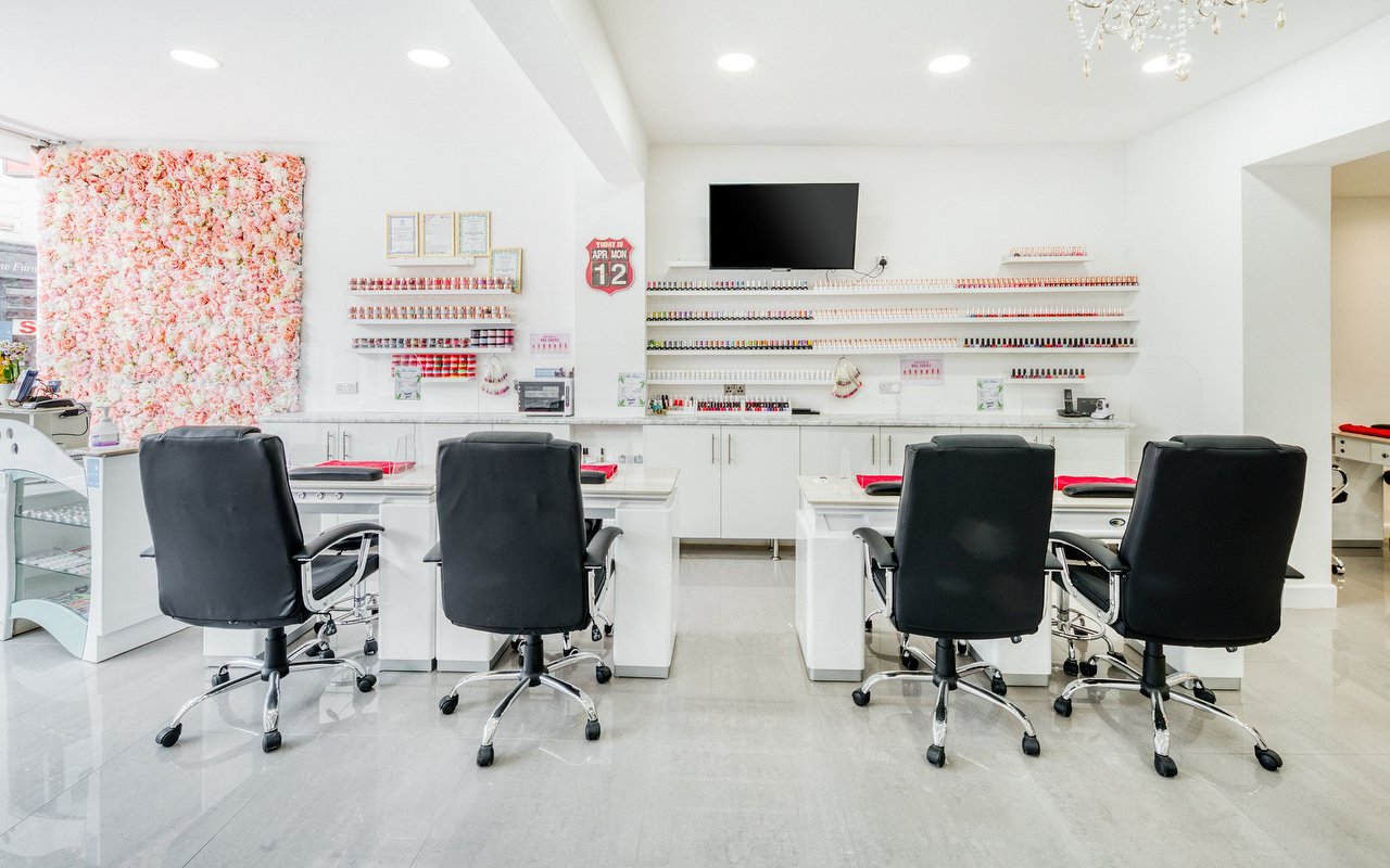Nail treatments at nail salons and nail bars in Salisbury Treatwell