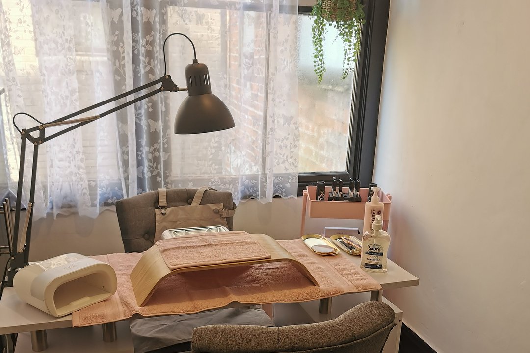 Luna Nail Studio, Ryde, Isle of Wight