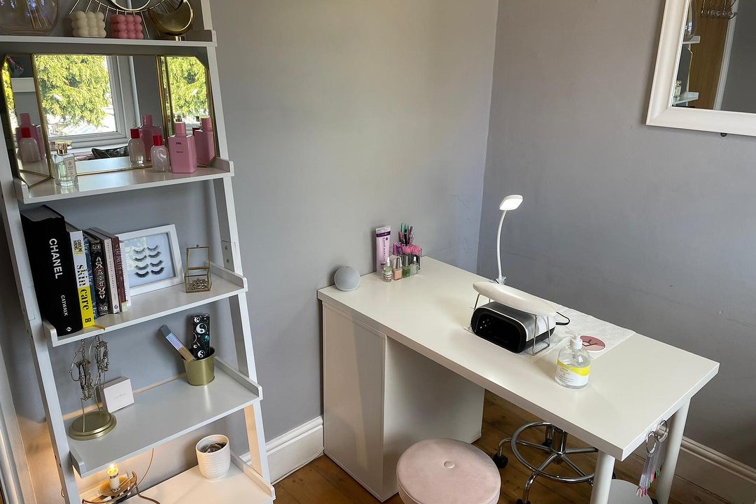 Rhea Nicole Beauty, Stockport