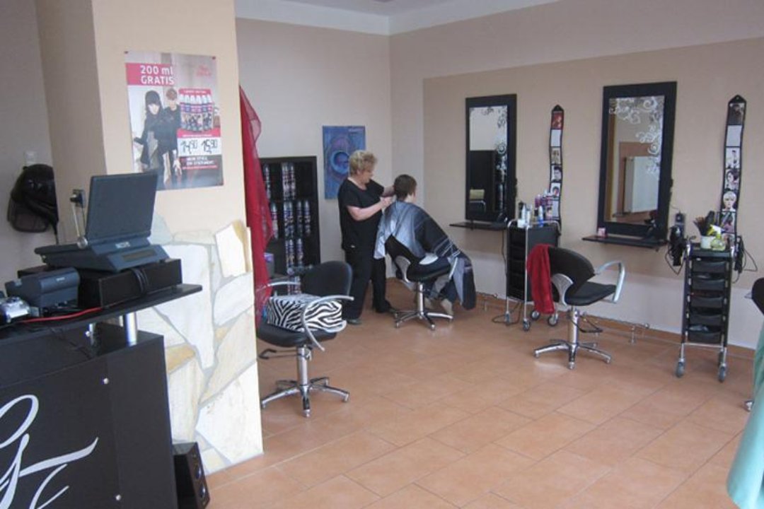 Friseursalon GF, Halle