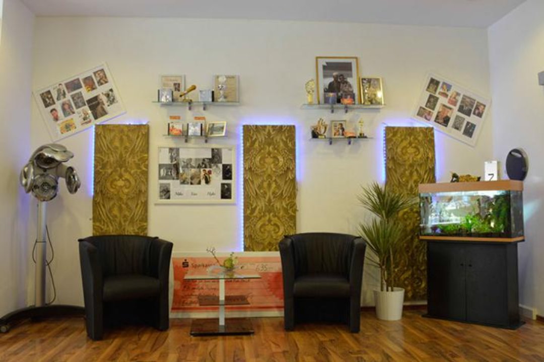 Hair Lounge Ulm, Neu-Ulm, Bayern