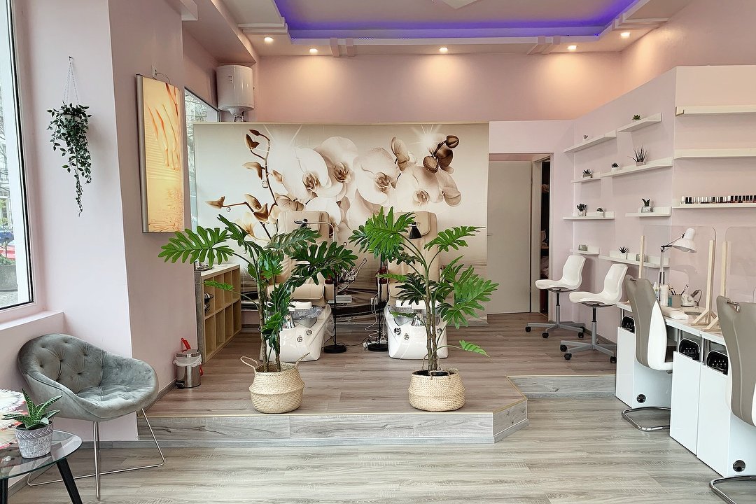 Kimi Nails - Beauty, Nails & Spa, Prenzlauer Berg, Berlin