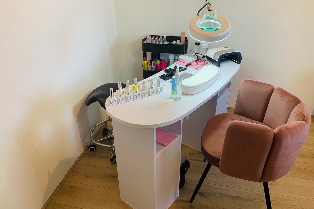 Rachel Claire Beauty, Keizer Karelpark, Noord-Holland