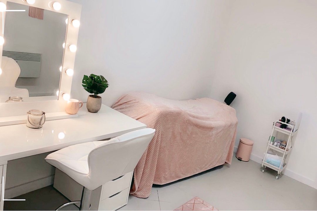 Amoya Rae Makeup & Lash Studio, Neasden, London