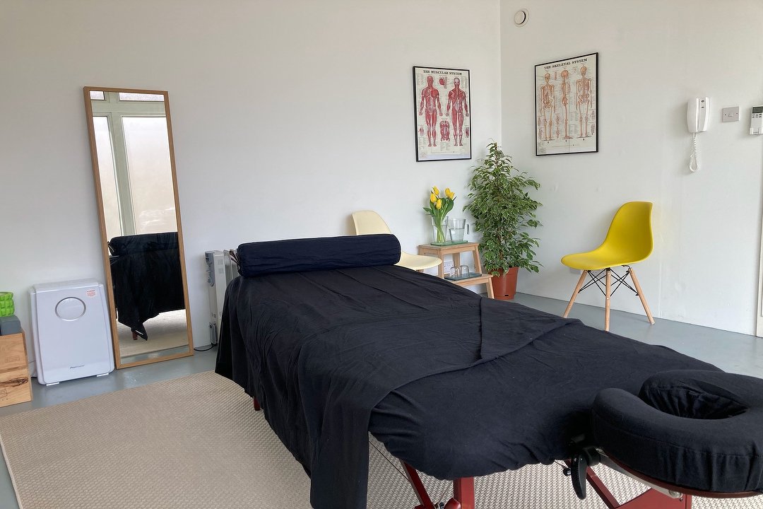 Lucyanna Moore Therapies, Haggerston, London