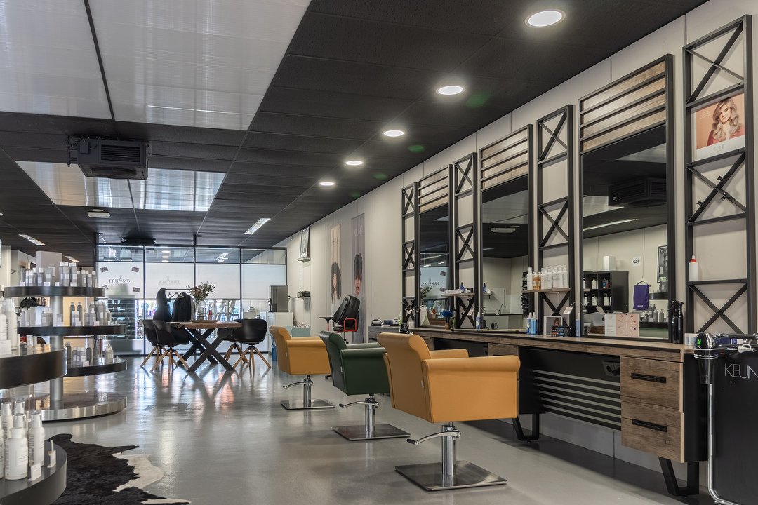 Erkam's Hair & Beauty, Schiedamseweg, Zuid-Holland