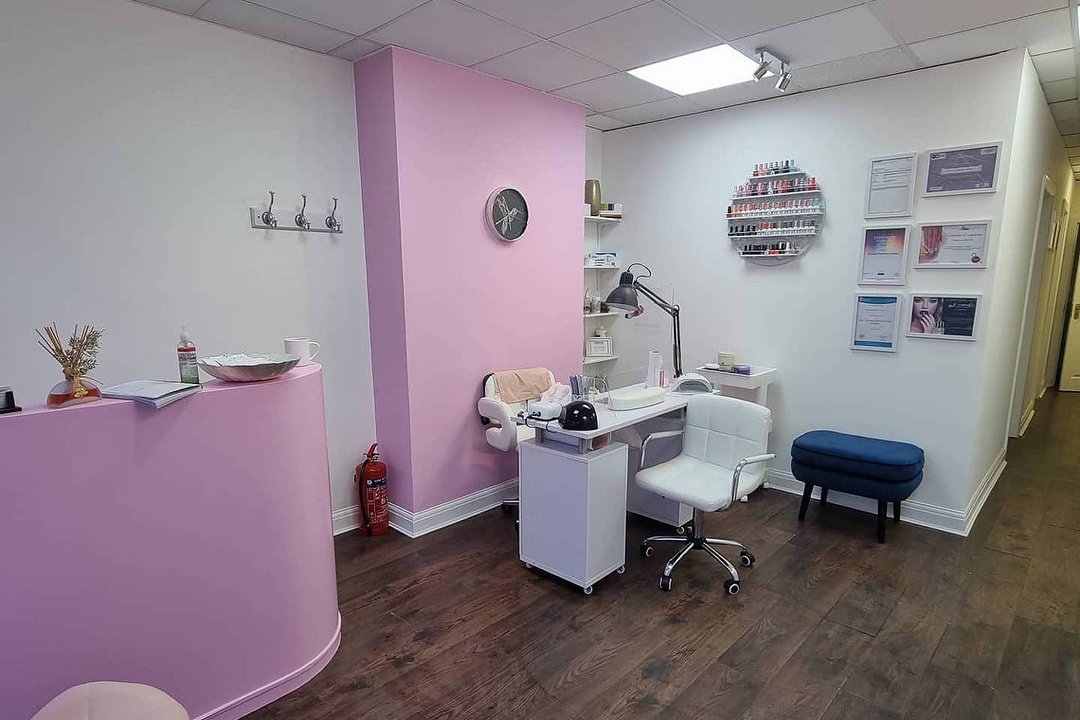 2pamper Waxing, Mill Hill, London