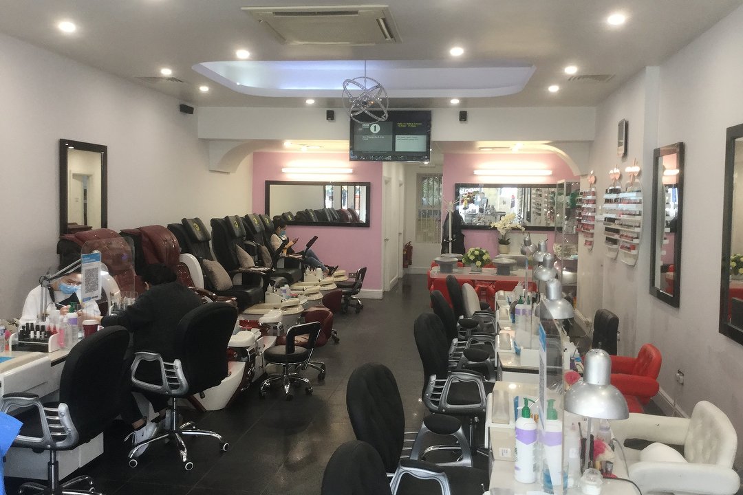 Minas Nails, Golders Green, London