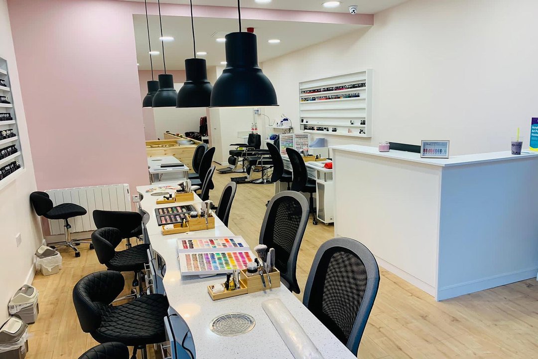 Mint Nails & Beauty Spa - Aungier Street, Dublin 2, Dublin