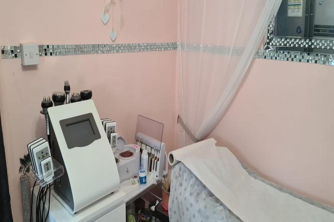 Sam Beauty, Furzedown, London