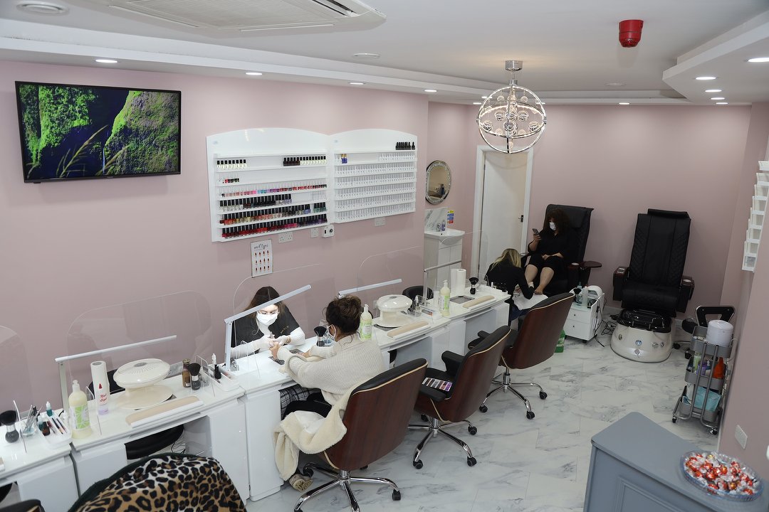 Heaven Nails Spa Nail Salon In Redland Bristol Treatwell