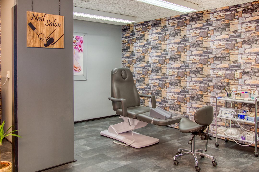 Beauty & Hair center Neroli, Hongerlandsedijk, Zuid-Holland