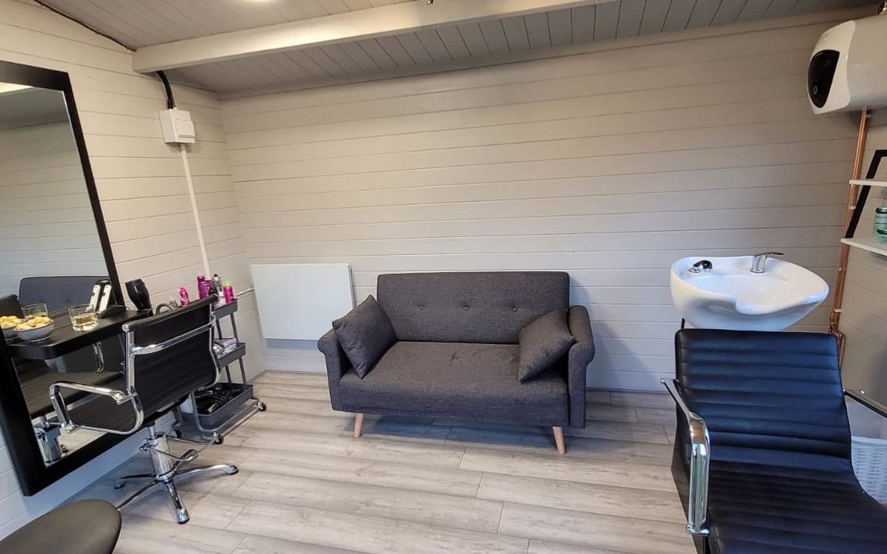 Hair Salons near Guildford, Surrey Treatwell