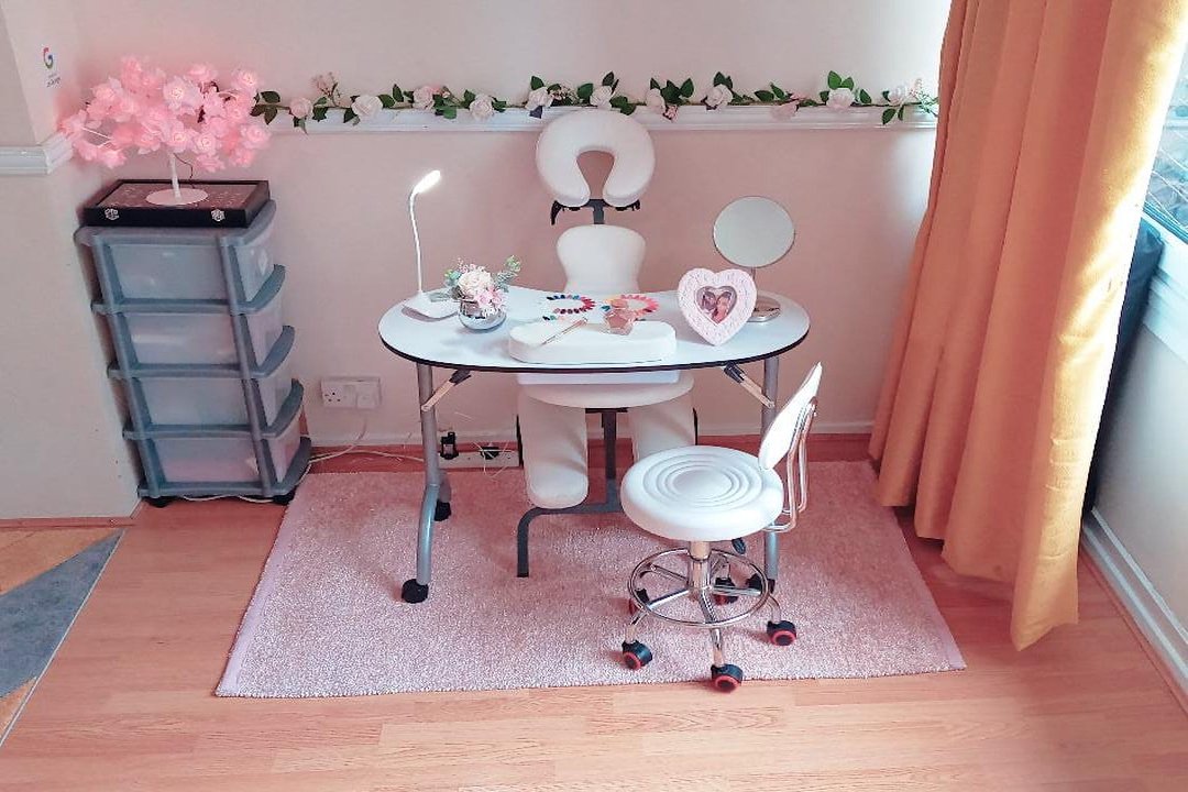 Star Beauty by Tarah, Bethnal Green Road, London